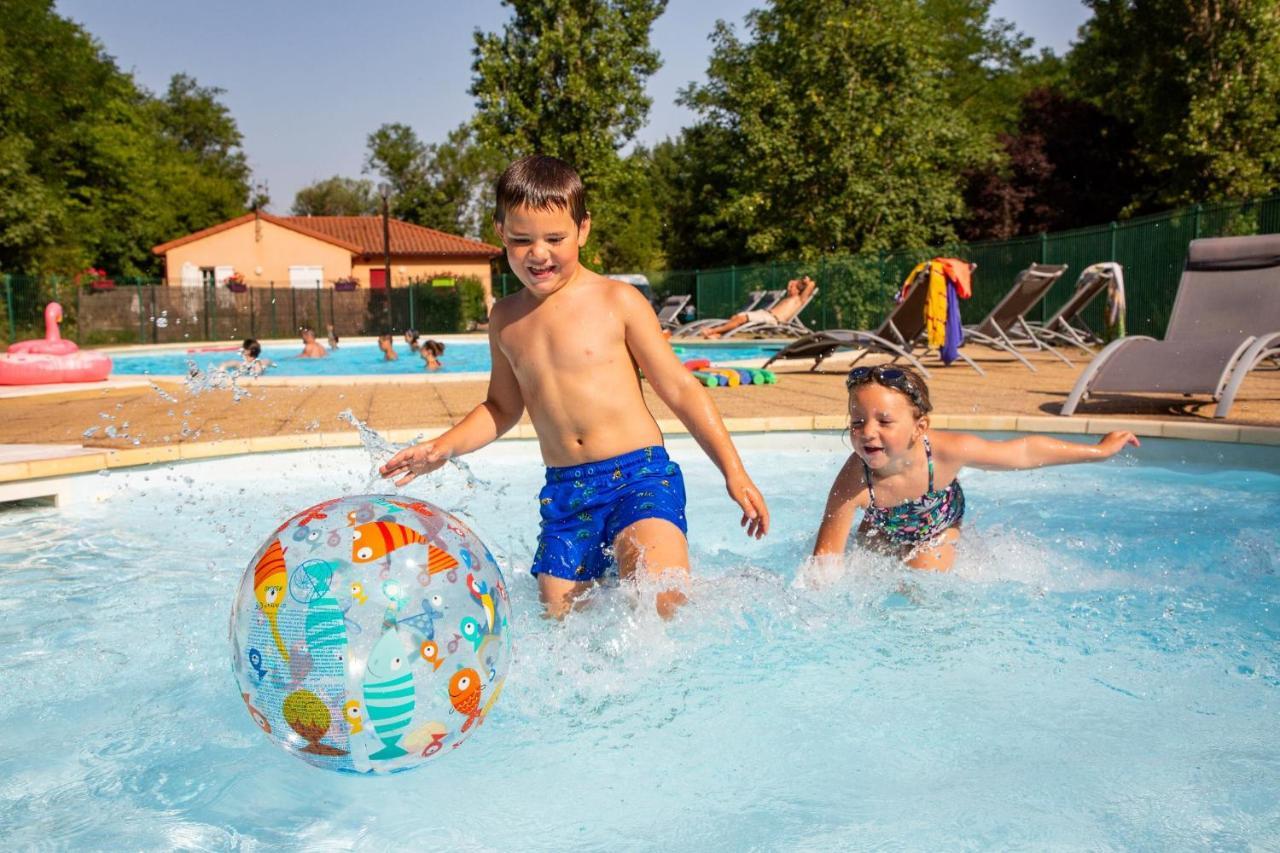 Camping De La Bageasse Brioude Εξωτερικό φωτογραφία