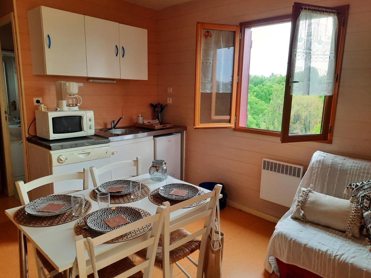 Camping De La Bageasse Brioude Εξωτερικό φωτογραφία