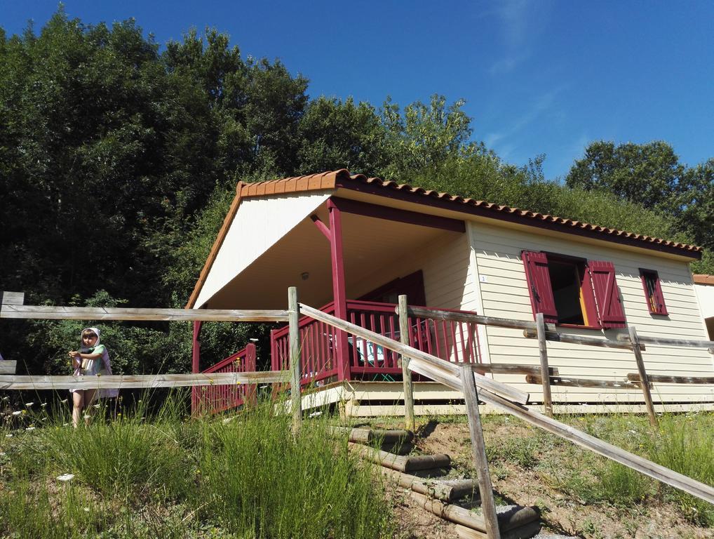 Camping De La Bageasse Brioude Εξωτερικό φωτογραφία